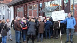 Der Protest gegen Systembauten für Flüchtlinge auf der Schlotwiese war in der Bevölkerung groß. Foto: Braun