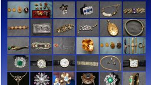 Die Polizei sucht mit einem Fahndungsplakat nach den Schmuckstücken, die aus einem Juweliergeschäft in Stuttgart-Degerloch gestohlen wurden. Foto: Polizei