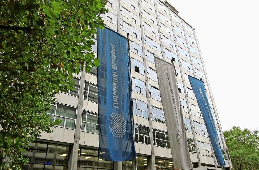 Auch die Gebäude der Uni Stuttgart sind in die Jahre gekommen. Foto: Häußler