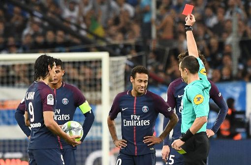 PSG-Superstar Neymar wurde beim Spiel gegen Olympique Marseille vom Platz gestellt. Foto: AFP