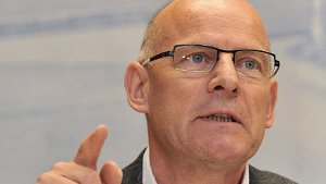 Verkehrsminister Winfried Hermann steht in der Kritik der SPD, weil er es ablehnt, die Verantwortung für den Bau von Stuttgart 21 zu übernehmen. Foto: dpa