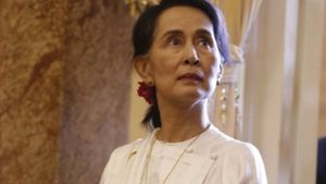 Suu Kyi hatte bereits in der Vergangenheit insgesamt 15 Jahre unter Hausarrest gestanden (Archivbild). Foto: dpa/Kham