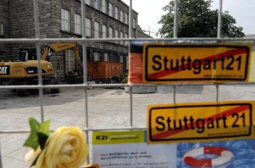 Der Gemeinderat wird das Bürgerbegehren zu Stuttgart 21 nicht anzuerkennen. Mit dem Begehren wollen S-21-Gegner einen Bürgerentscheid erwirken, um die Stadt zum Ausstieg aus dem Projekt zu zwingen. Foto: dapd