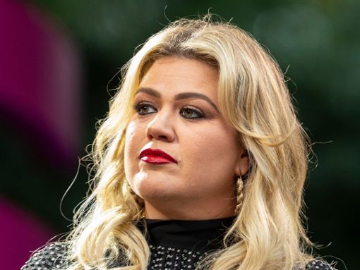 Kelly Clarkson, hier auf einem Event in New York, spricht offen über die Scheidung von ihrem Ex-Mann. Foto: lev radin/Shutterstock.com