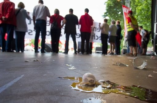 Demonstration gegen Sozialabbau am 12. Juni auf dem Schlossplatz Foto: Eppler