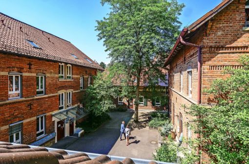 Das Herzstück der Ludwigsburger Karlshöhe: Vier von acht historischen Gebäude stehen auch heute noch. Foto: factum/Simon Granville