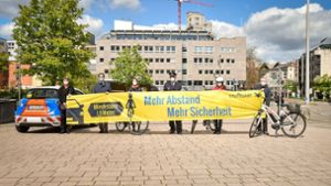 Gemeinsamer Auftakt der Kampagne auf dem Wilhelmsplatz Foto: Lichtgut/Ferdinando Iannone
