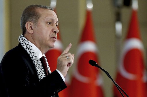 Staatschef Recep Tayyip Erdogan strebt ein Präsidialsystem mit sich selber an der Spitze an. Foto: AP