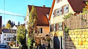 Typisch im alten Ortskern von Sillenbuch ist zum Beispiel, dass die Häuser beinahe direkt an der Straße stehen. Foto: Archiv Sägesser