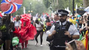Beim diesjährigen Karneval von Notting Hill in London hat es mehr als 400 Festnahmen gegeben. Foto: dpa
