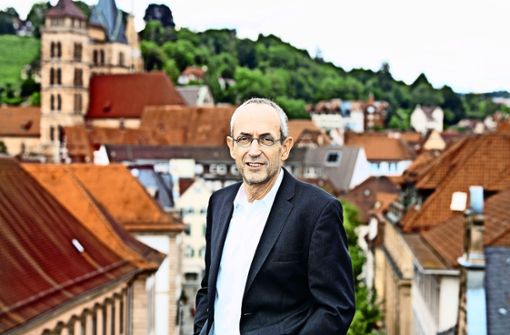 Mehr als 22 Jahre ist Wilfried Wallbrecht Baubürgermeister in Esslingen. Ende Juni geht er in den Ruhestand. Foto: /Roberto Bulgrin