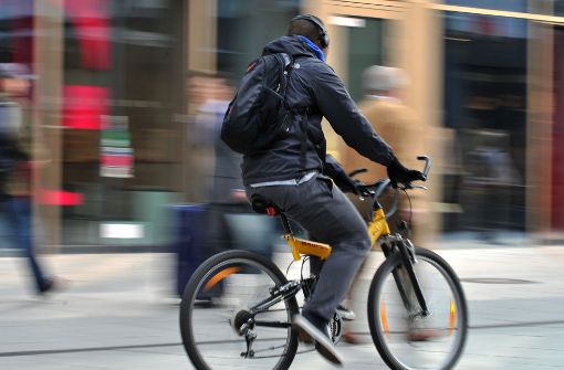 In Freiburg gehören Radfahrer zum Stadtbild, Stuttgart schneidet bei der Studie zur umweltfreundlichen Mobilität deutlich schlechter ab. (Symbolfoto) Foto: dpa