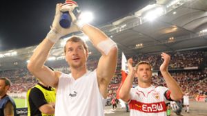 Jens Lehmann (links) und Thomas Hitzlsperger spielten gemeinsam für den VfB Stuttgart. Foto: dpa