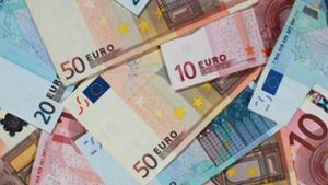 Ein Mann hatte 30 000 Euro beim Spazierengehen verloren. Foto: dpa-Zentralbild