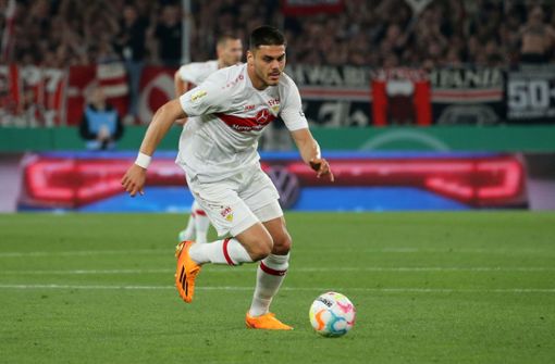Konstantinos Mavropanos soll schon bald wieder für den VfB Stuttgart am Ball sein. Foto: Baumann/Julia Rahn