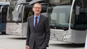 Hartmut Schick, der Leiter der Bussparte von Daimler, hofft auf einen Profit der Fernbus-Geschäfte für Daimler. Foto: dpa