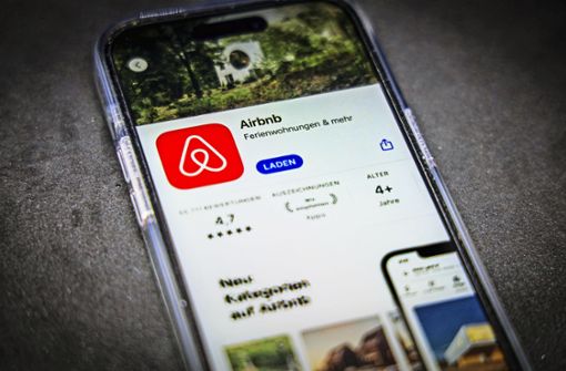 Airbnb ist  dem  Baurechtsamt bisher eine Nasenlänge voraus. Deshalb hat es auch noch keine Klage gegeben. Foto: imago//Rüdiger Wölk