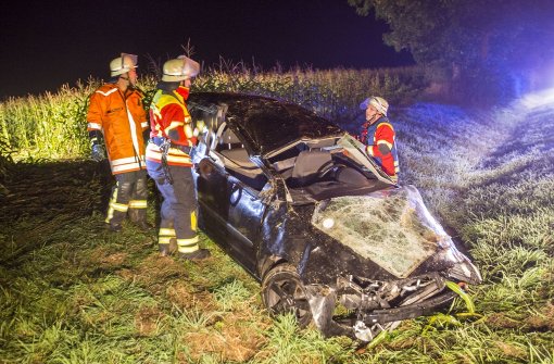 Zu Acht im VW-Polo nach einem Wasen-Besuch – für zwei der Mitfahrer kam nach dem Unfall jede Hilfe zu spät. Foto: 7aktuell.de/Simon Adomat