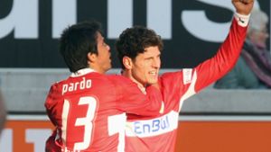 Pavel Pardo wurde mit Mario Gomez beim VfB Stuttgart 2007 Deutscher Meister. Foto: Pressefoto Baumann/Alexander Keppler