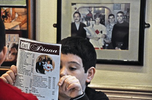 Diana ziert die Speisekarte. „Da Mario“ heißt das italienische Restaurant im ... Foto: Wolfgang Molitor