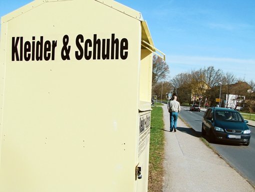 Ein Container der Firma AG Textilverbund steht an der Florentiner Straße in Sillenbuch. Foto: Judith A. Sägesser