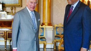 Nach Comeback-Auftritt in London: Charles hält erste Palast-Audienz ab
