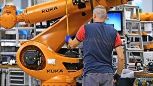 Geriet kräftig in die Schlagzeilen: Verkauf des Roboterherstellers Kuka an Midea. Foto: dpa