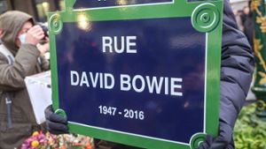 Blick auf die Rue David Bowie. Foto: imago/IP3press