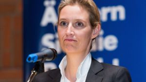 Muss sich an mediale Öffentlichkeit erst noch gewöhnen: Die AfD-Spitzenkandidatin für die Bundestagswahl, Alice Weidel. Foto: dpa