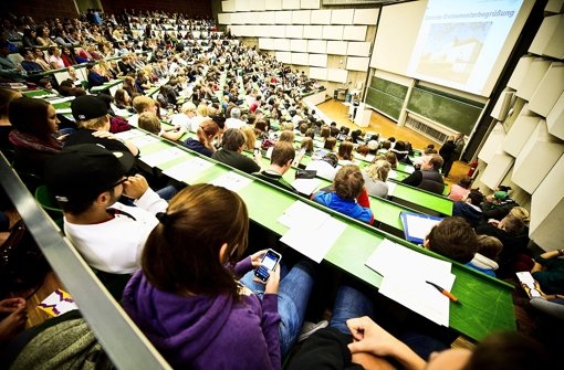 Hörsaal an der Uni Stuttgart Foto: Max Kovalenko