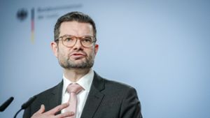 Justizminister Marco Buschmann (FDP) will einen Entwurf zur Absicherung des Verfassungsgerichts vorlegen. Foto: Kay Nietfeld/dpa