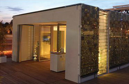 Reichlich Fotovoltaikzellen: Der Pavillon kommt ohne externe Energiezufuhr aus Foto: Stadt Stuttgart