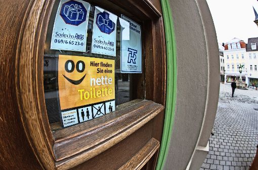 In der Region Stuttgart gibt es schon einige Kommunen, die sich das  Konzept „Die nette Toilette“ umsetzen. In Esslingen zum Beispiel beteiligen sich 38 Betriebe. Foto: Horst Rudel