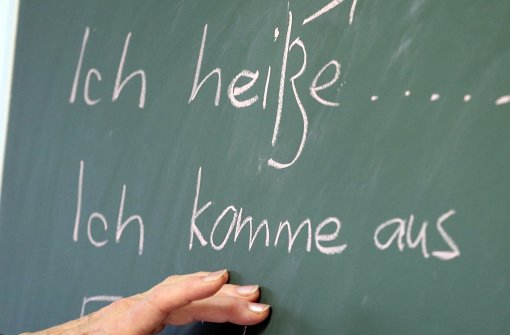 Flüchtlinge sollen mehr lernen, als die deutsche Sprache. Foto: dpa