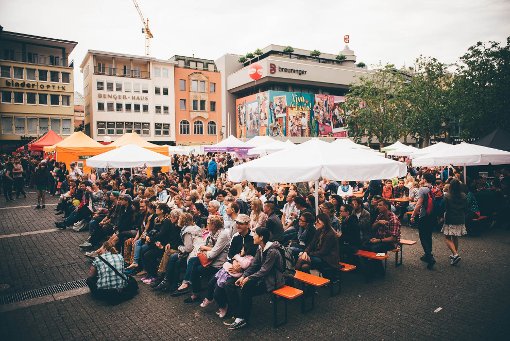 Auf dem Stuttgarter Marktplatz und Schillerplatz fand am Pfingstsonntag der Vegan Street Day statt. Wir haben die Bilder der Veranstaltung. Foto: www.7aktuell.de | Florian Gerlach