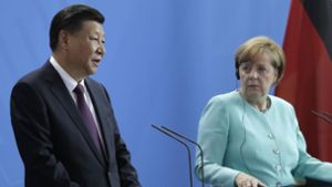 Bundeskanzlerin Angela Merkel (CDU) ist am Mittwoch in Berlin mit dem chinesischen Staatschef Xi Jinping zusammengekommen. Foto: AP