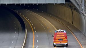 Am Montag war der Tunnel noch voll gesperrt. Foto: KS-Images //Karsten Schmalz