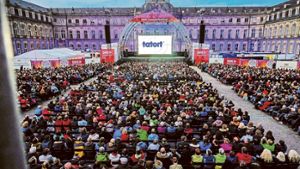 Auf dem  Schlossplatz gab es den letzten Bodensee-“Tatort“ zu sehen Foto: Lichtgut/Max Kovalenko