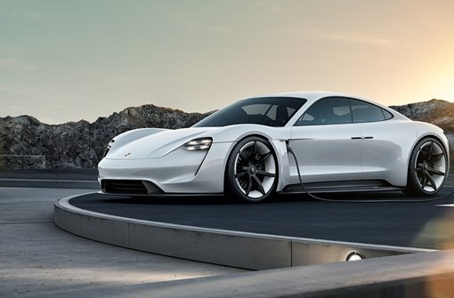 Der neue Sportwagen wird als erster Porsche rein elektrisch betrieben. Foto: Porsche