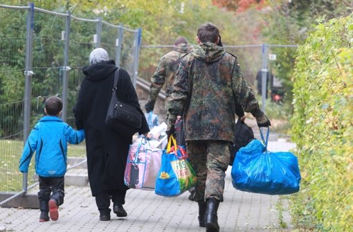 Der Zustrom an Flüchtlingen nach Baden-Württemberg hält an Foto: dpa