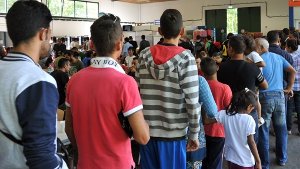 Bei der Erstaufnahmestelle für Flüchtlinge in Ellwangen kam es am Dienstag zu einer Massenschlägerei bei der Essensausgabe (hier ein Archivbild). Foto: dpa