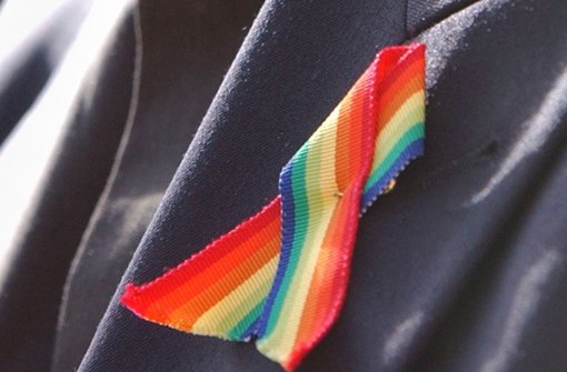 Die Regenbogenfarben gelten als Symbol für die Lesben- und Schwulenbewegung.  Foto: AP
