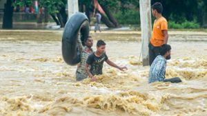 Mindestens 160 Tote durch Monsun-Regen