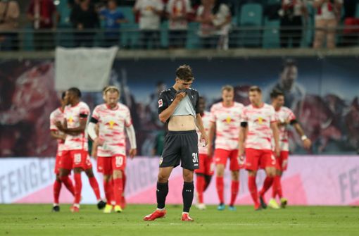 Am zweiten Spieltag der Saison 2021/22 ging der VfB um Mateo Klimowicz (Mi.) auswärts in Leipzig mit 0:4  unter. Foto: Baumann