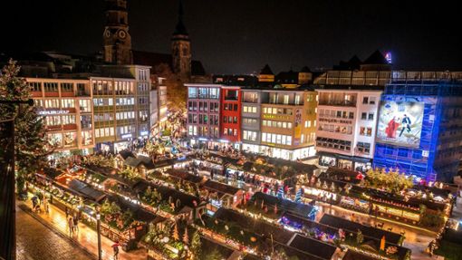 Der Stuttgarter Weihnachtsmarkt hat dieses Mal für reichlich Verdruss unter den Beschickern gesorgt. Der Veranstalter ist dennoch sehr zufrieden. Foto: dpa/Christoph Schmidt
