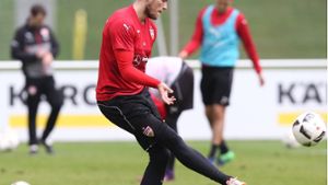 Nach seinem Comeback gegen die Münchner Löwen trainierte Daniel Ginczek vom VfB Stuttgart am Samstag mit den Reservisten. Foto: Baumann