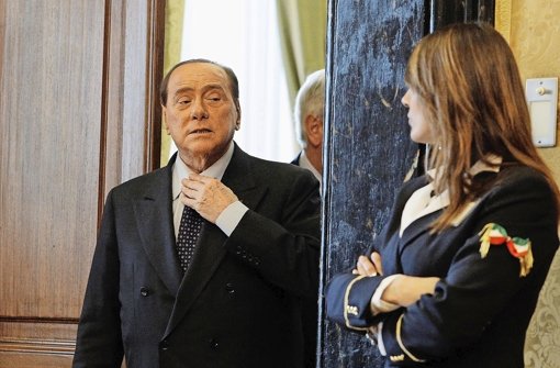 Muss sich auf Anordnung der Justiz um Senioren kümmern: Silvio Berlusconi. Foto: dpa