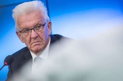 Ministerpräsident Winfried Kretschmann will erst den Abgang von Murawski verarbeiten, dann über einen Nachfolger  entscheiden. Foto: dpa