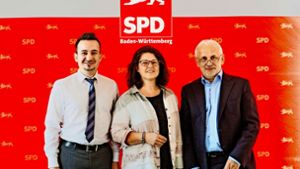 SPD-Kreischef Dejan Perc (links) rechnet sich Chancen auf  ein Direktmandat für Ute Vogt und Michael Jantzer aus. Foto: Lichtgut/Leif Piechowski