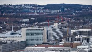Blick auf die Daimler-Zentrale in Untertürkheim Foto: Lichtgut/Achim Zweygarth